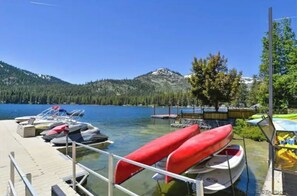 Marina - Base Camp G- Ski-in / Ski-out Condo in Tahoe Donner (Truckee)