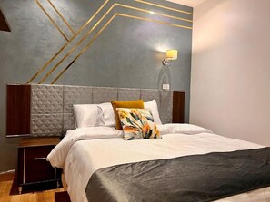 Minibar, coffre-fort, fer et planche à repasser, accès au Wi-Fi (inclus)