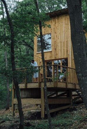 Luxury Cabin | Minibar, blackout drapes, bed sheets - Youza Ecolodge - Cabane dans les arbres (La Couture Boussey)