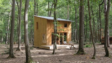 Cabane Familiale | 1 chambre, minibar, rideaux occultants, draps fournis
