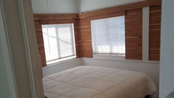 1 chambre, Wi-Fi gratuit, draps fournis
