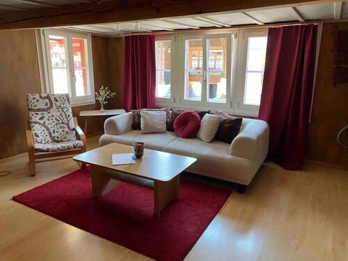 Cosy apartment in heritage protected swiss chalet