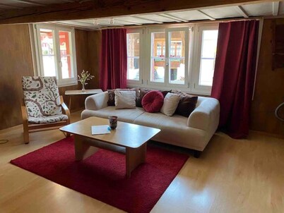 Cosy apartment in heritage protected swiss chalet