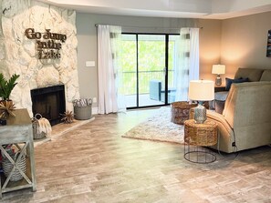 Téléviseur connecté, foyer, jeux vidéo