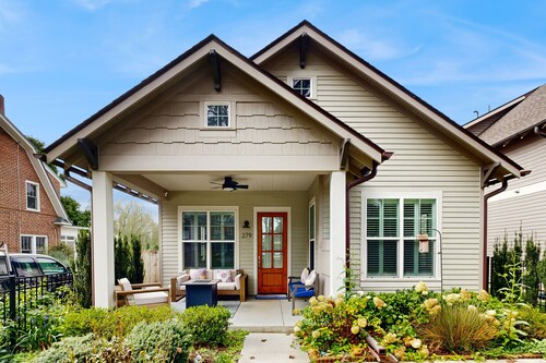 Downtown Delight | Luxury home, walk to Main Street, bike to trails