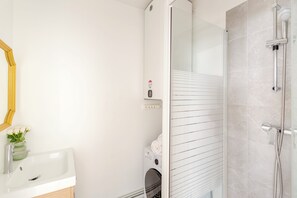 Secadora de cabello y toallas 