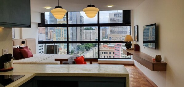 1 bedroom, iron/ironing board, internet, bed sheets