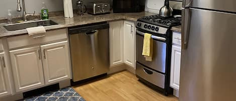 Microwave, oven, stovetop, dishwasher