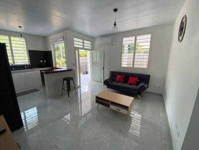 L'Anthracite - T2 Modern and Cosy out of town