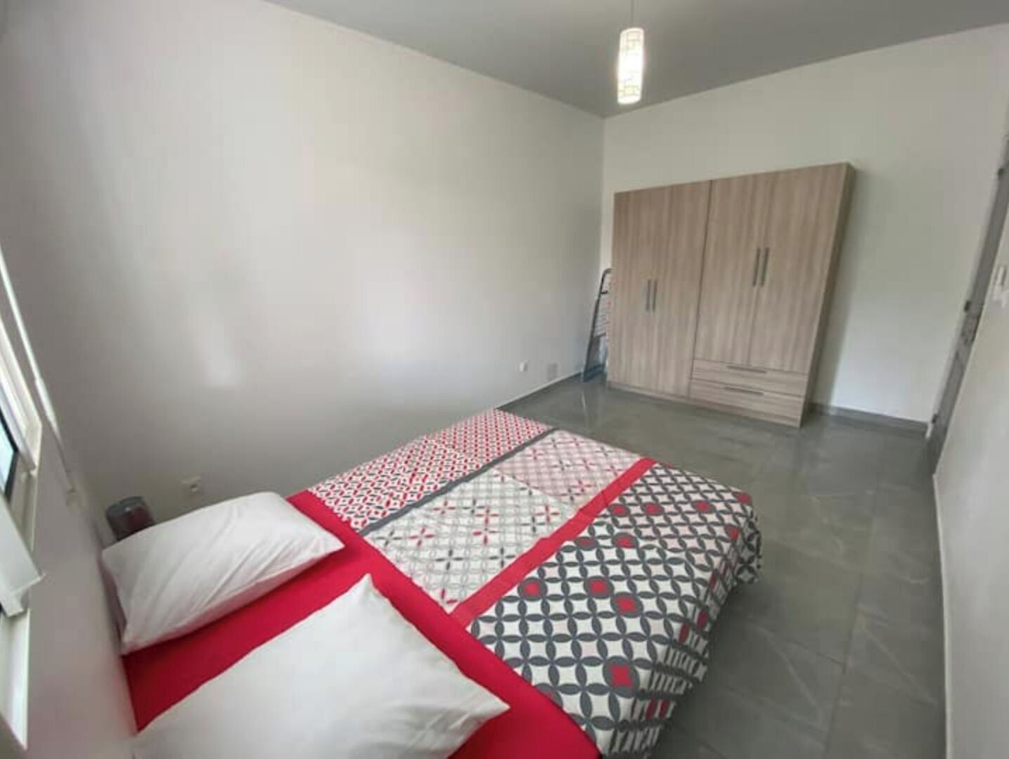 1 quarto, ferros/tábuas de passar roupa, Wi-Fi de cortesia