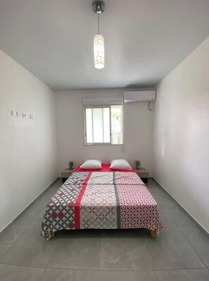 1 chambre, fer et planche Ă repasser, accĂšs au Wi-Fi (inclus)