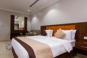 1 bedroom, premium bedding, pillowtop beds, minibar - XYZ Hotel Al Falah (Riyadh)
