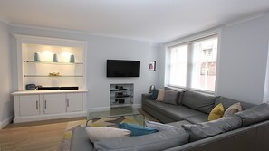 Living area - Chiltern Street Apartments (London)