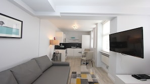 Deluxe Apartment | Living area - Chiltern Street Apartments (London)