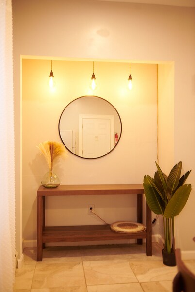 Cozy apartment 2nd 10min Walk Downtown | City View