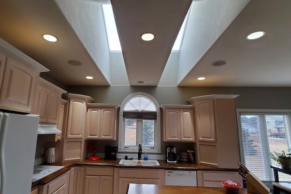 Frigorífic, microones, forn i placa de cuina