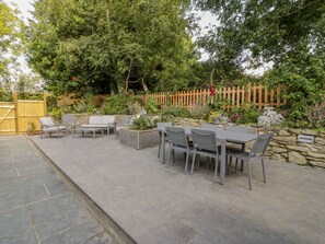 Cottage | Balcony - Carreg Winllan (Pen-y-sarn)