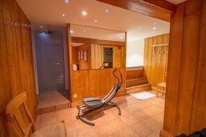 Interior - Chalet Clearmount hot tub and sauna in Meribel Centre (Les Allues)