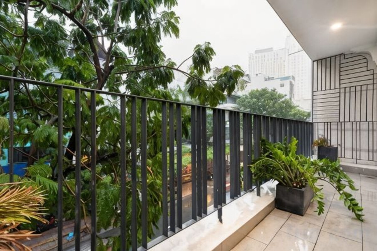 Deluxe Room with Balcony