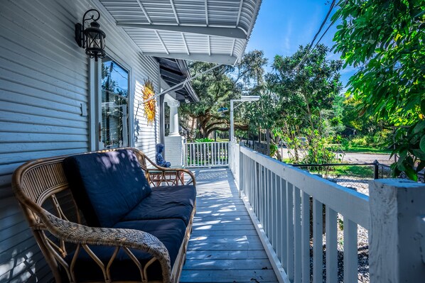 Property grounds - ☆Nature Park House☆ Cozy & Charming | Ace Location (Tampa)