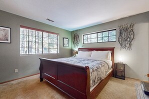 4 habitaciones, internet y ropa de cama