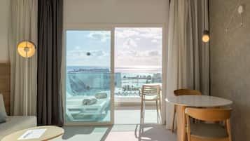 Suite junior, vistas al mar | Vistas desde la habitación