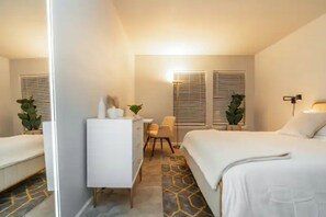 3 Schlafzimmer, Schreibtisch, Bügeleisen/Bügelbrett, kostenloses WLAN