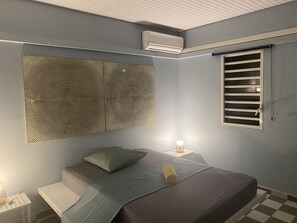 2 chambres, fer et planche Ă repasser, Wi-Fi gratuit, draps fournis