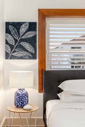 2 dormitorios, tabla de planchar con plancha, wifi y ropa de cama