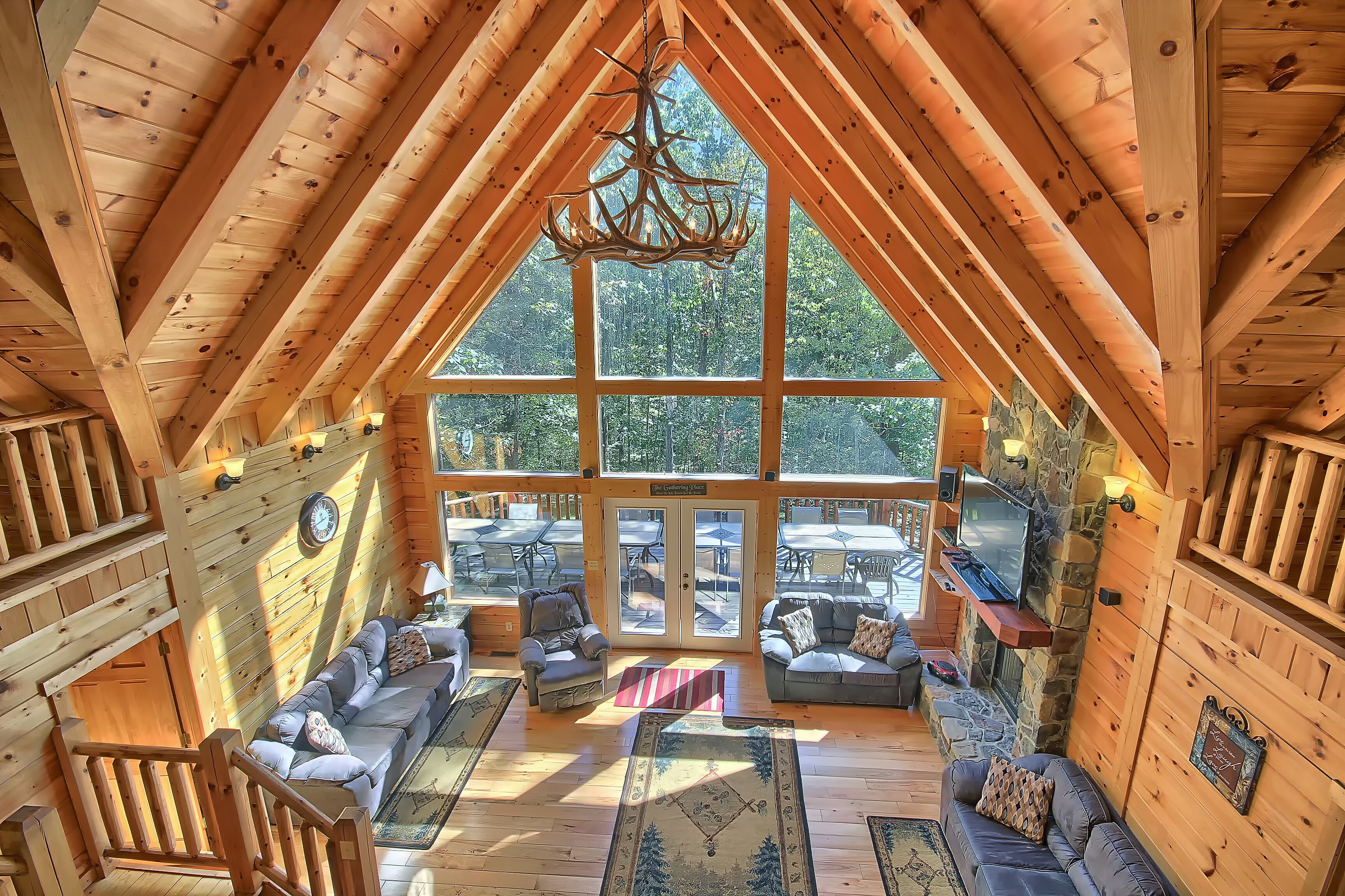 Fireplace, DVD player