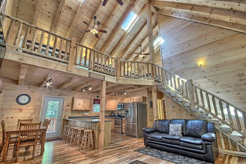 Hytti-Oma kylpyhuone-Standardi-Maple Ridge Lodge