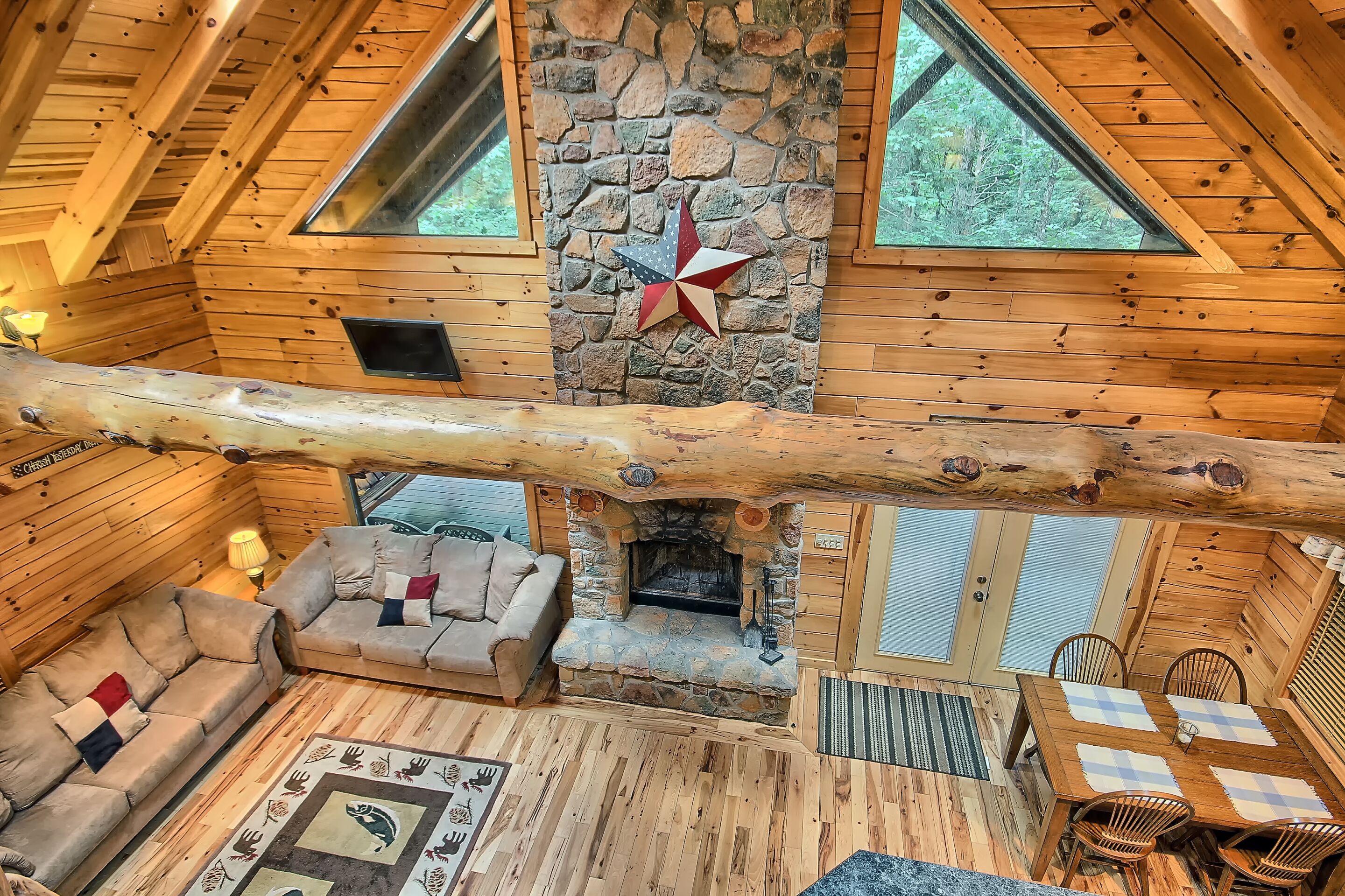 TV, fireplace, DVD player
