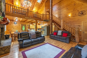 TV, fireplace, DVD player