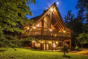 Exterior - Timber Ridge Lodge - 5-BR, w/King Suite - Hocking (Logan)