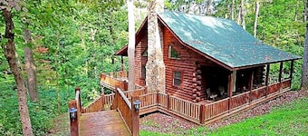 Hytti-Oma kylpyhuone-Standardi-Hunter's Retreat