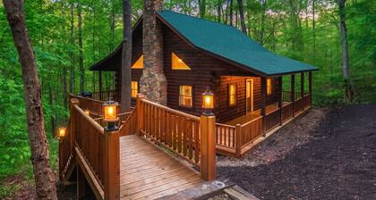 Hunter's Retreat - Cozy Cabin, near Old Man's Cave