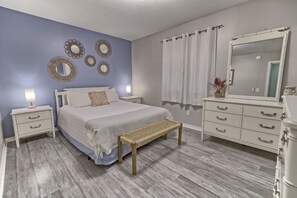 2 bedrooms, desk, iron/ironing board, free WiFi