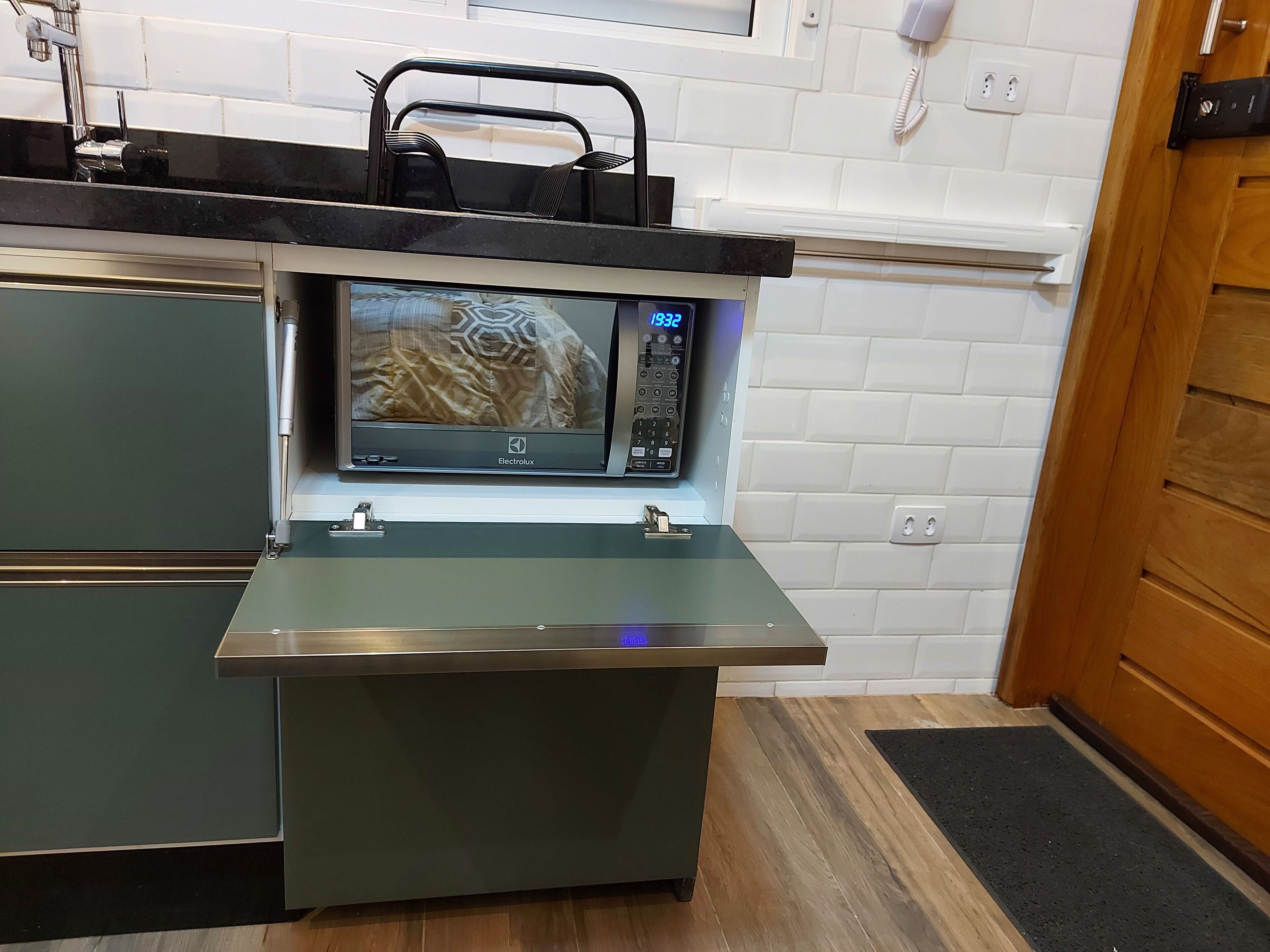 Studio 6 | Micro-ondas