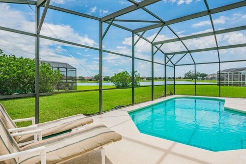 Remington Large 5 Bedroom Lake View Home with Private Pool