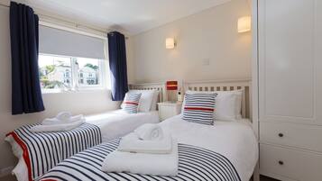 3 bedrooms, individually decorated, individually furnished, free WiFi