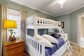 3 bedrooms, Internet, bed sheets