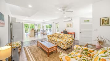 智能電視、書籍