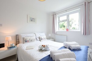 3 bedrooms, individually decorated, individually furnished, free WiFi