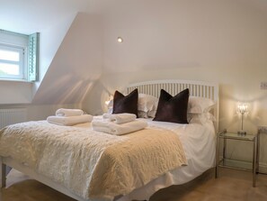 2 habitaciones, decoración personalizada y muebles diferentes 