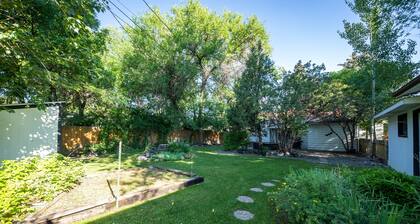 Spacious cozy home, walking distance to Downtown