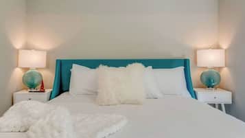 3 chambres, bureau, fer et planche Ă repasser, lit parapluie