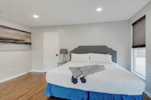 3 bedrooms, iron/ironing board, travel cot, free WiFi