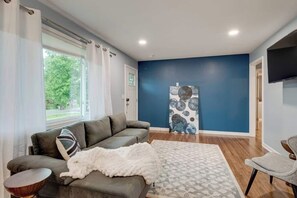 Smart TV, offices