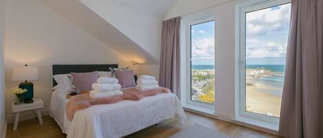 3 slaapkamers, individueel gedecoreerd, individueel gemeubileerd