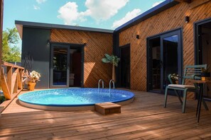 Egyptian cotton sheets, premium bedding, in-room safe, blackout drapes - Hope Sapanca Tiny Houses (Sapanca)